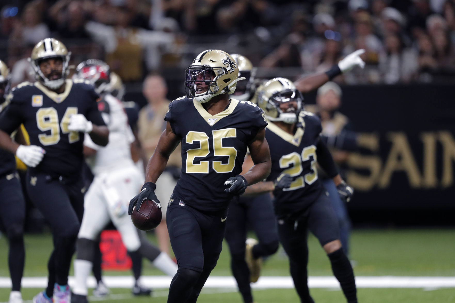 Free agent: Eli Apple to Las Vegas Raiders (from New Orleans)